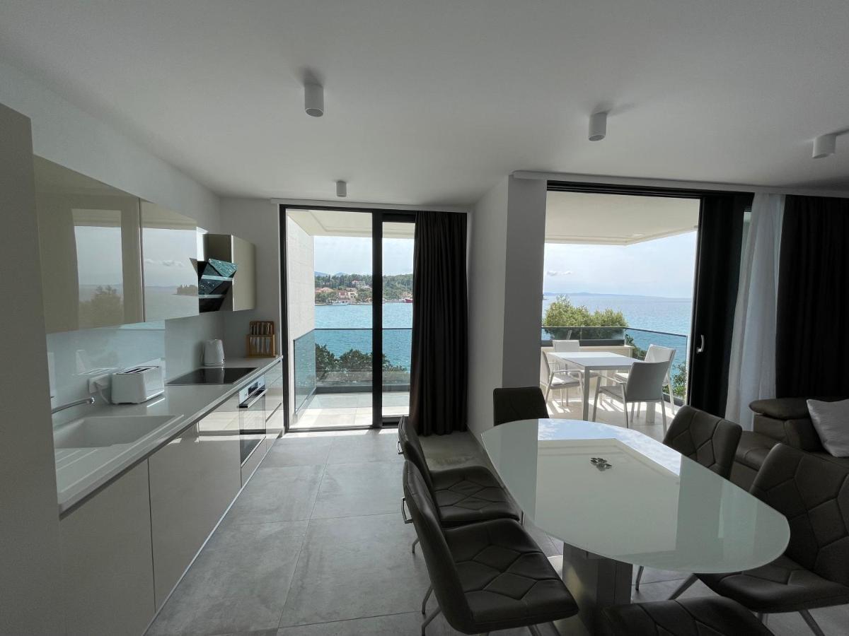 Premier Laguna Apartment Loviste Exterior photo